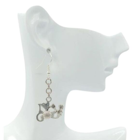 I Love Golf Earrings Silver Tone Golf Ball Club Dangles - Picture 2 of 3